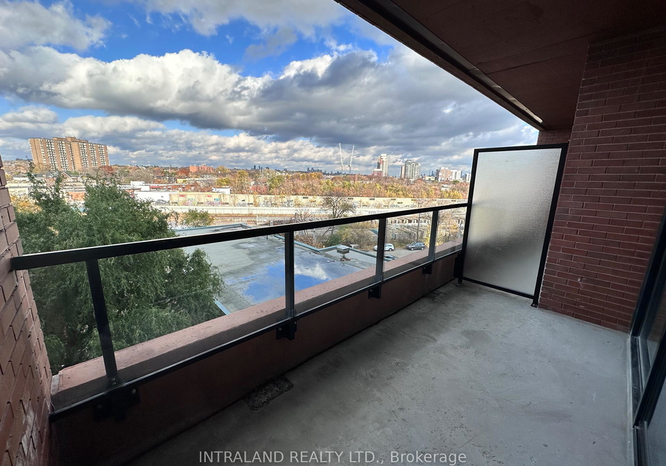 2720-dundas-street-w-toronto-ontario-w12068475