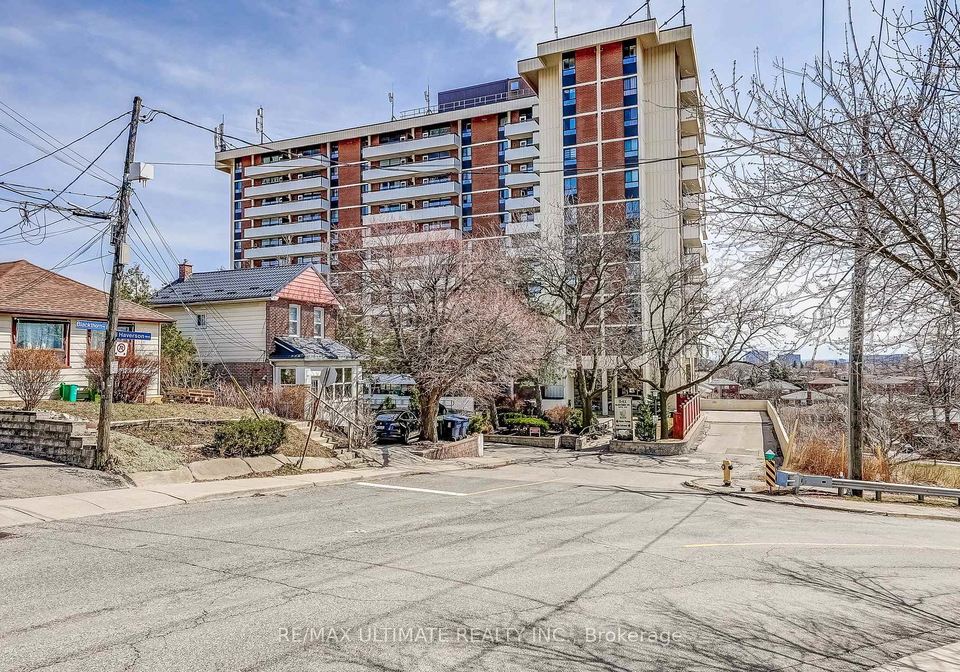 541-blackthorn-avenue-e-toronto-ontario-w12069868