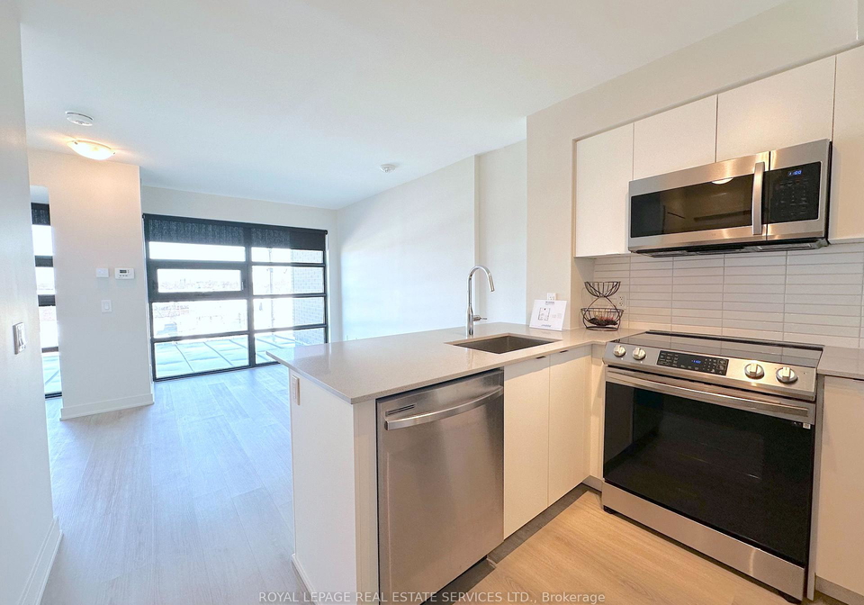 3385-dundas-street-w-toronto-ontario-w12071096