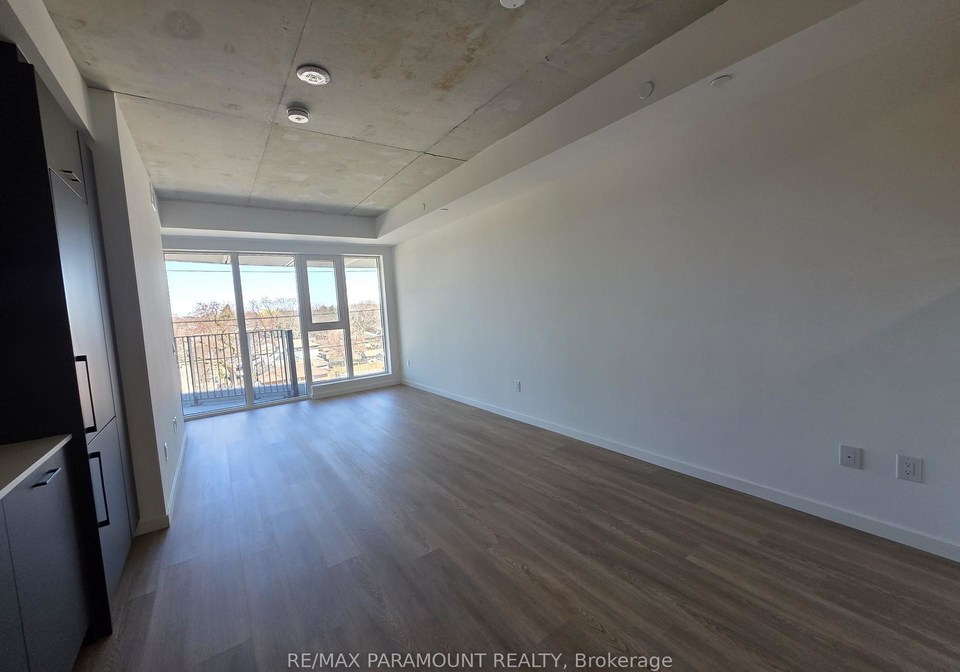 689-the-queensway-drive-etobicoke-ontario-w12071936