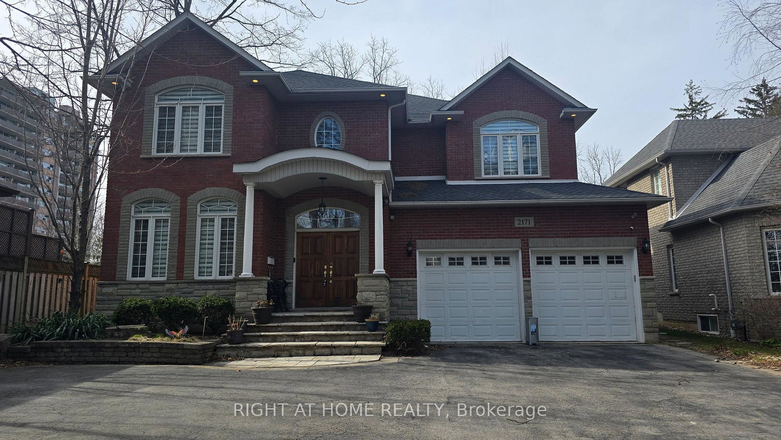 2171-lakeshore-road-burlington-ontario-w12075725