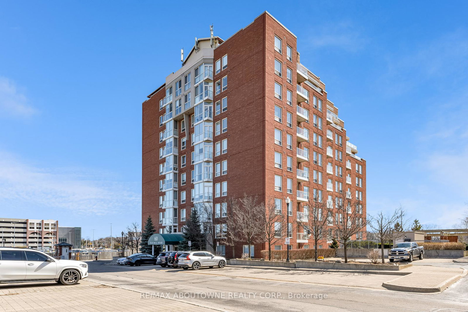 60-old-mill-road-oakville-ontario-w12076610