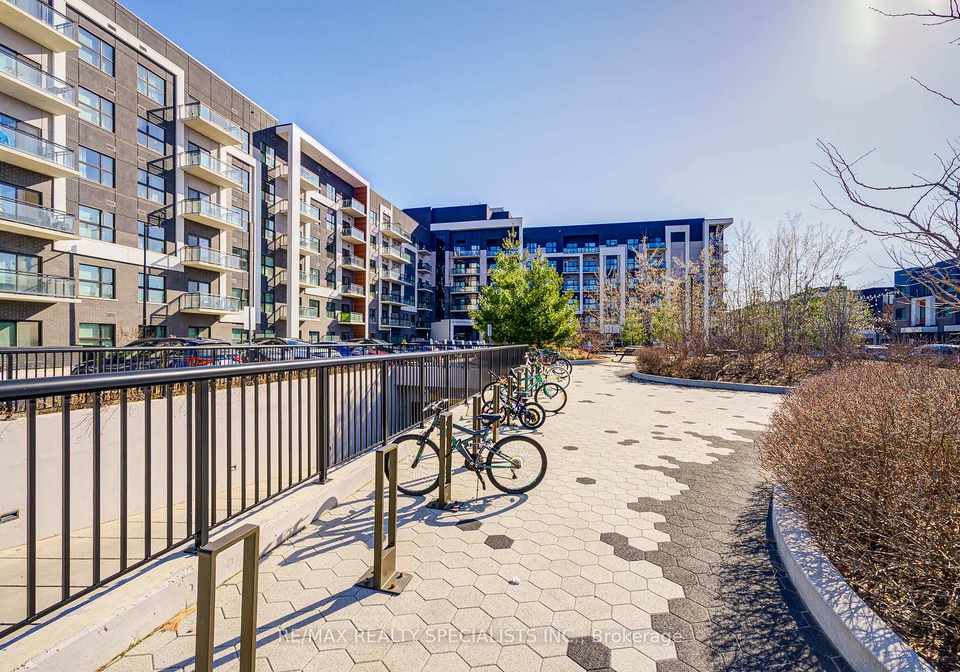 128-grovewood-common-oakville-ontario-w12080714