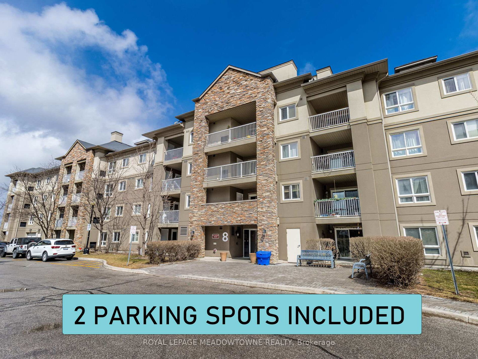 8-dayspring-circle-brampton-ontario-w12081044