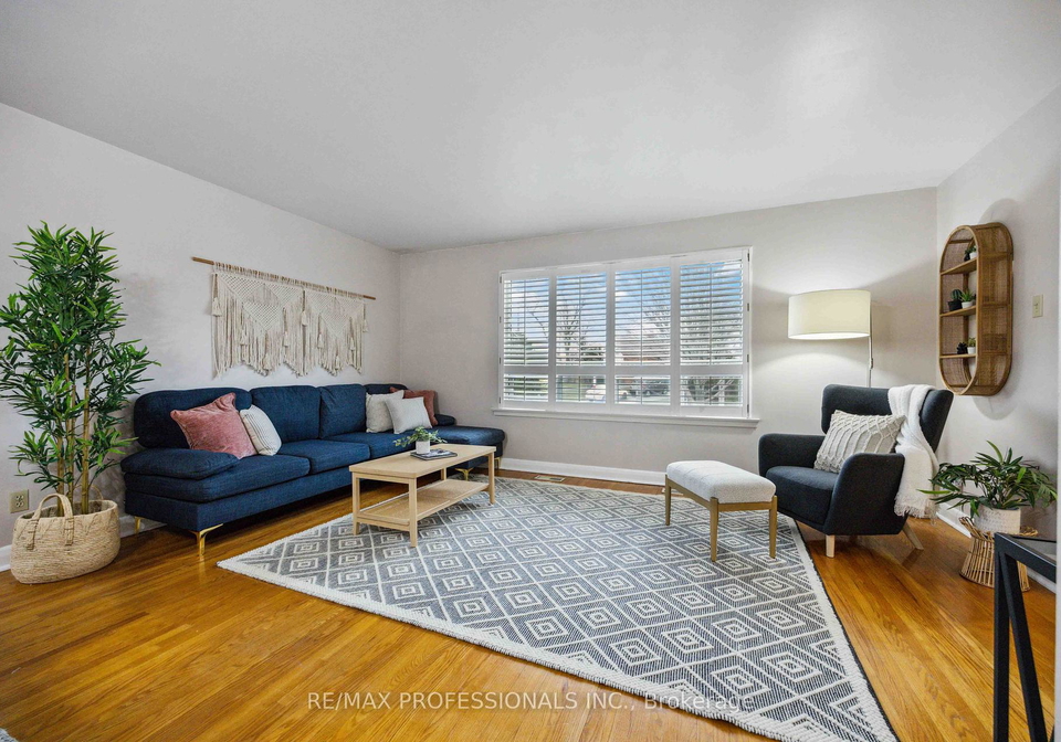 3-harefield-drive-etobicoke-ontario-w12083320