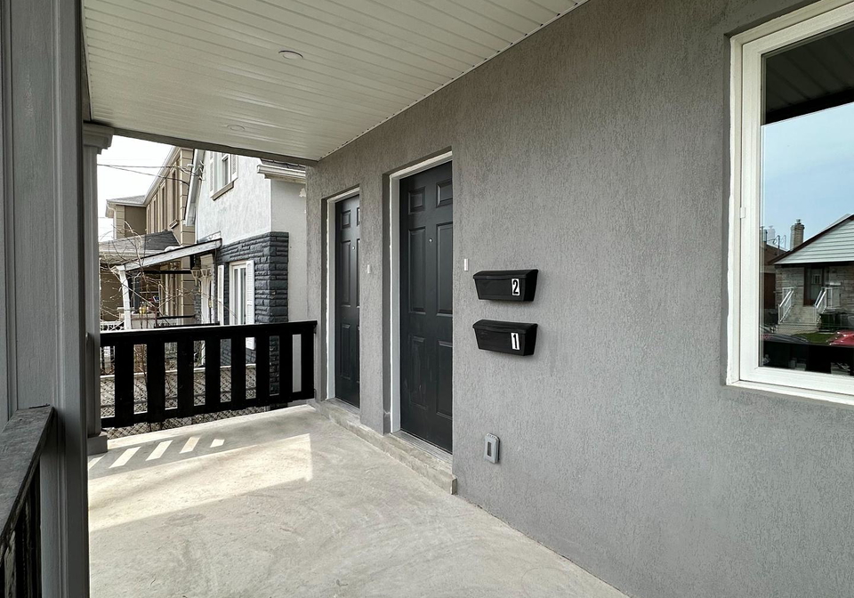 6-lapp-street-toronto-ontario-w12083708