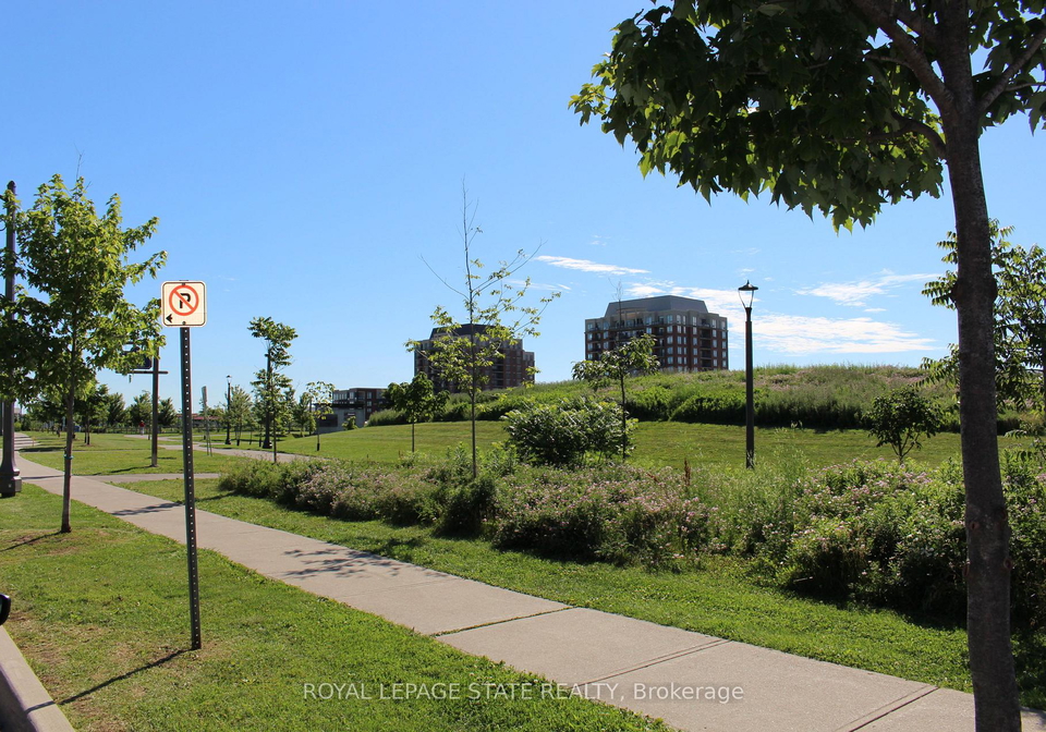 5hays-boulevard-oakville-ontario-w12086330