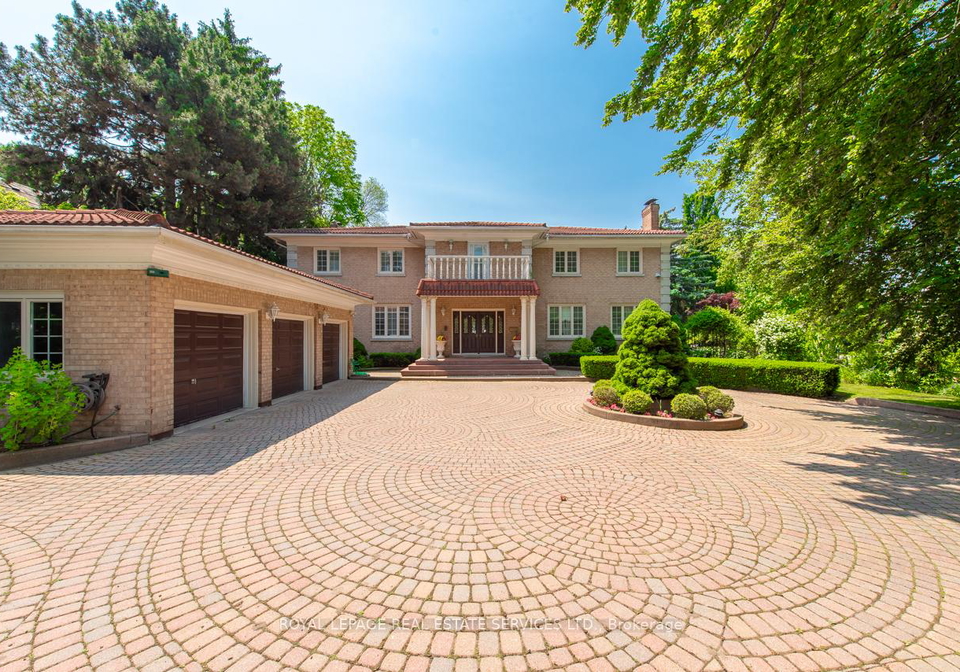49-thorncrest-road-etobicoke-ontario-w12086932