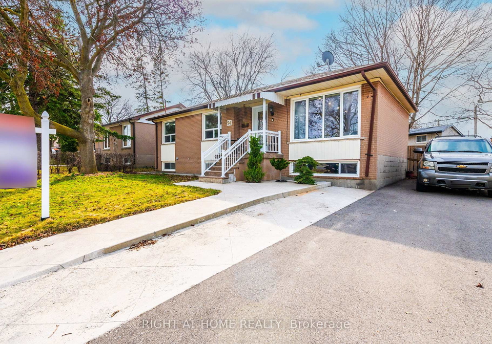 94-stavely-crescent-etobicoke-ontario-w12087862