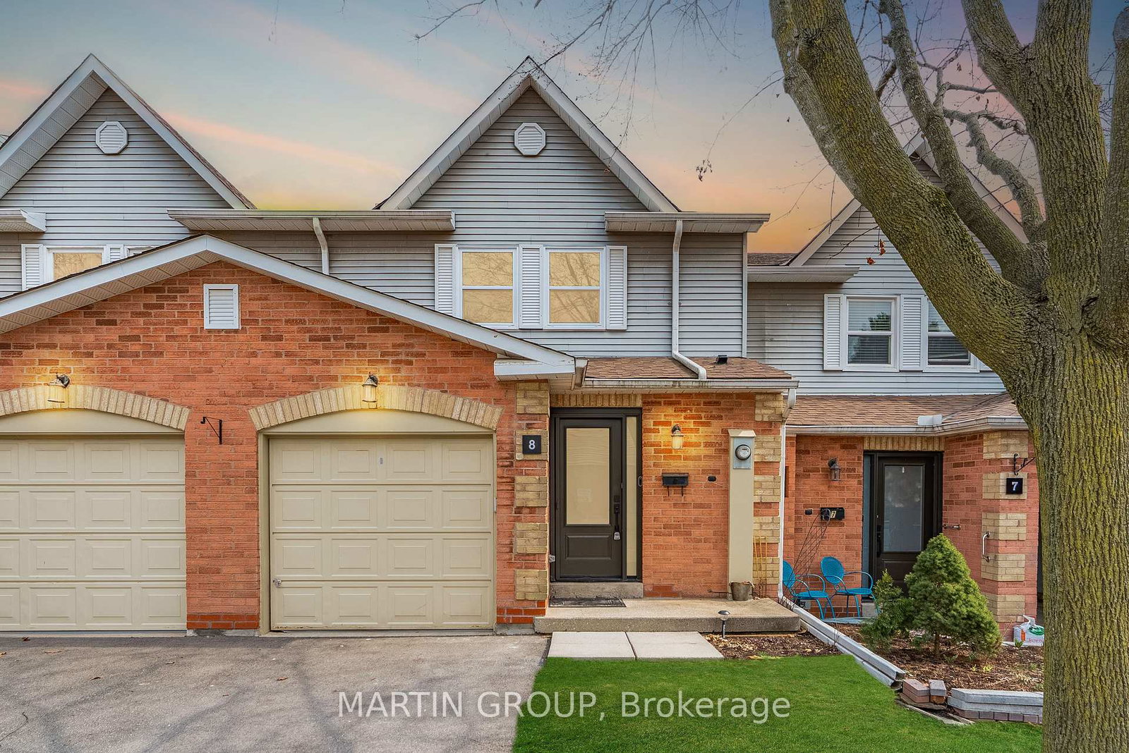 1174-kelsey-court-oakville-ontario-w12088084