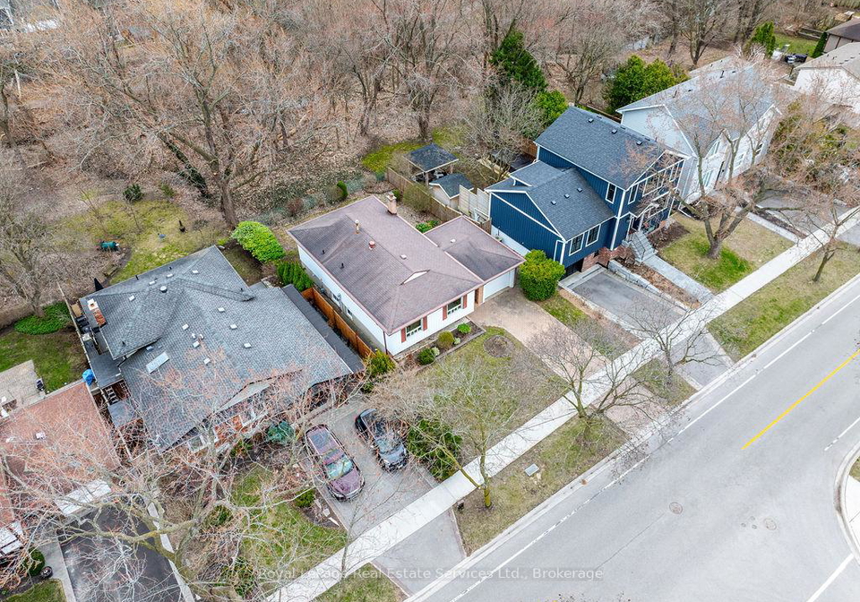 518-maple-avenue-oakville-ontario-w12088749