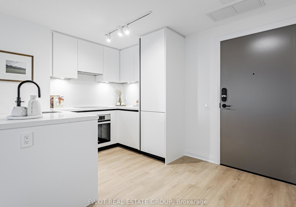 4023-the-exchange-mississauga-ontario-w12089613