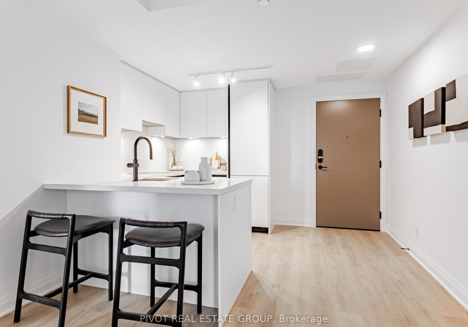 4023-the-exchange-mississauga-ontario-w12089613