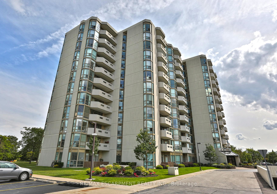 5070-pinedale-avenue-burlington-ontario-w12089779