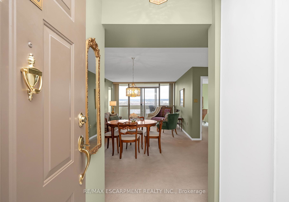 5070-pinedale-avenue-burlington-ontario-w12089779