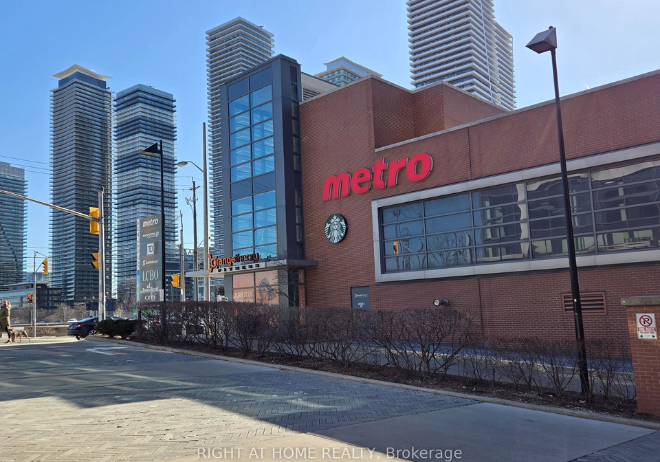36-park-lawn-road-etobicoke-ontario-w12090360