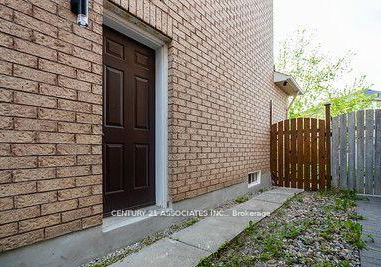 3977-lacman-trail-mississauga-ontario-w12091676