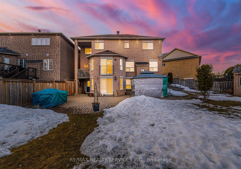 24-sawston-circle-brampton-ontario-w12092097