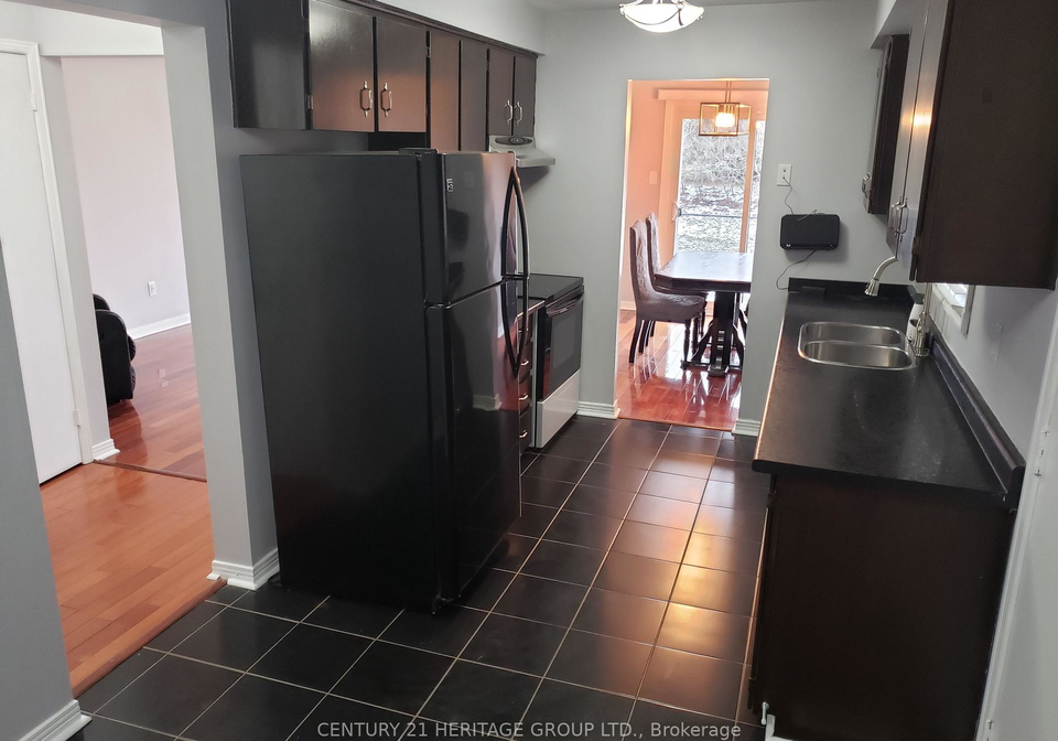 100-nanport-street-brampton-ontario-w12092779