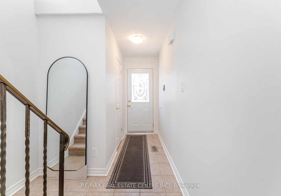 33-dawson-crescent-brampton-ontario-w12096408