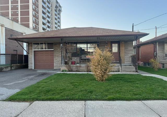 16-marshlynn-avenue-north-york-ontario-w12097435