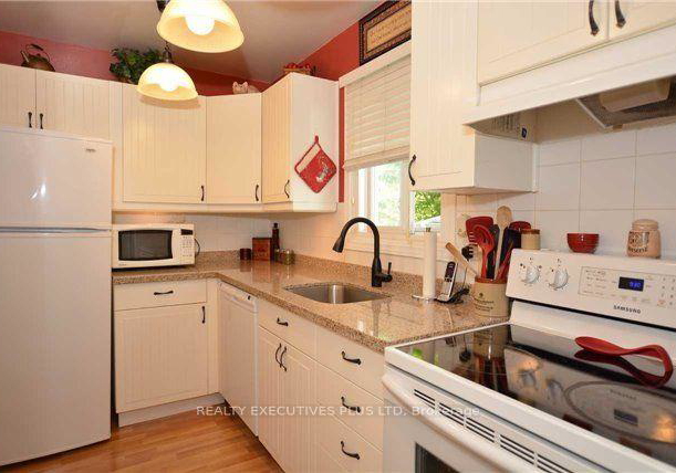 1-homer-square-brampton-ontario-w12098278