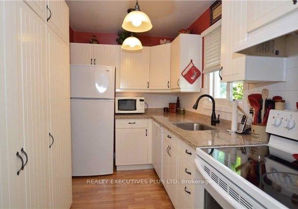 1-homer-square-brampton-ontario-w12098278