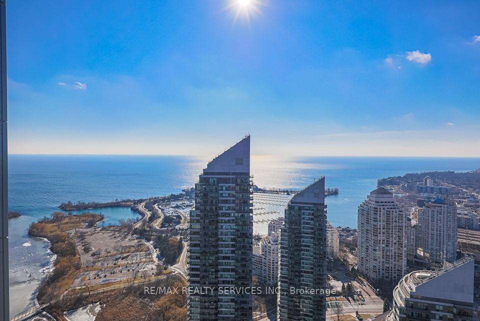 2220-lakeshore-boulevard-etobicoke-ontario-w12099334