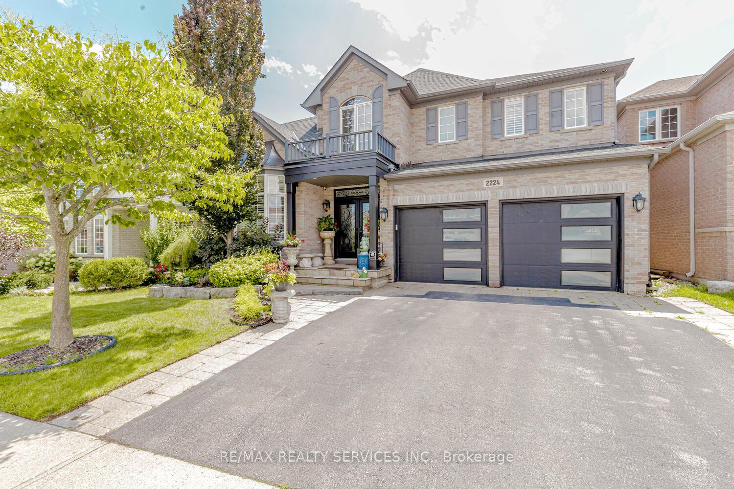 2224-colonel-william-parkway-n-oakville-ontario-w12099651