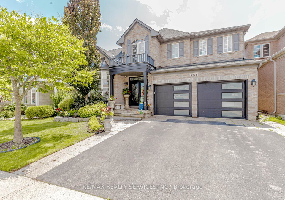 2224-colonel-william-parkway-n-oakville-ontario-w12099651