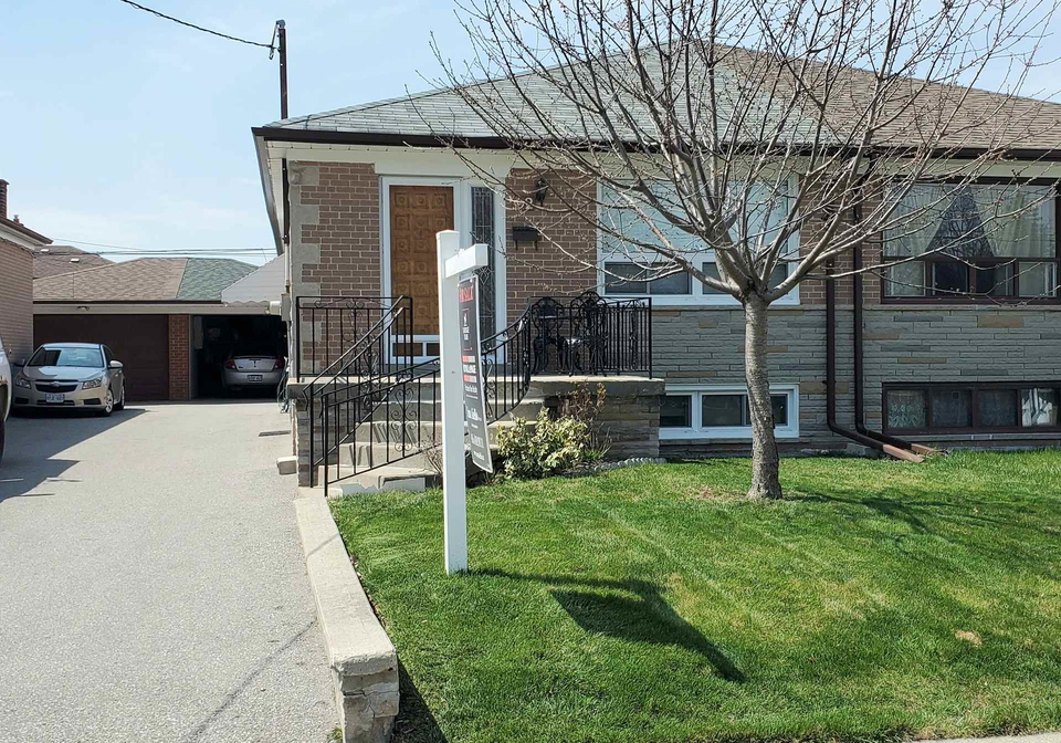 92-magellan-drive-york-ontario-w12099839