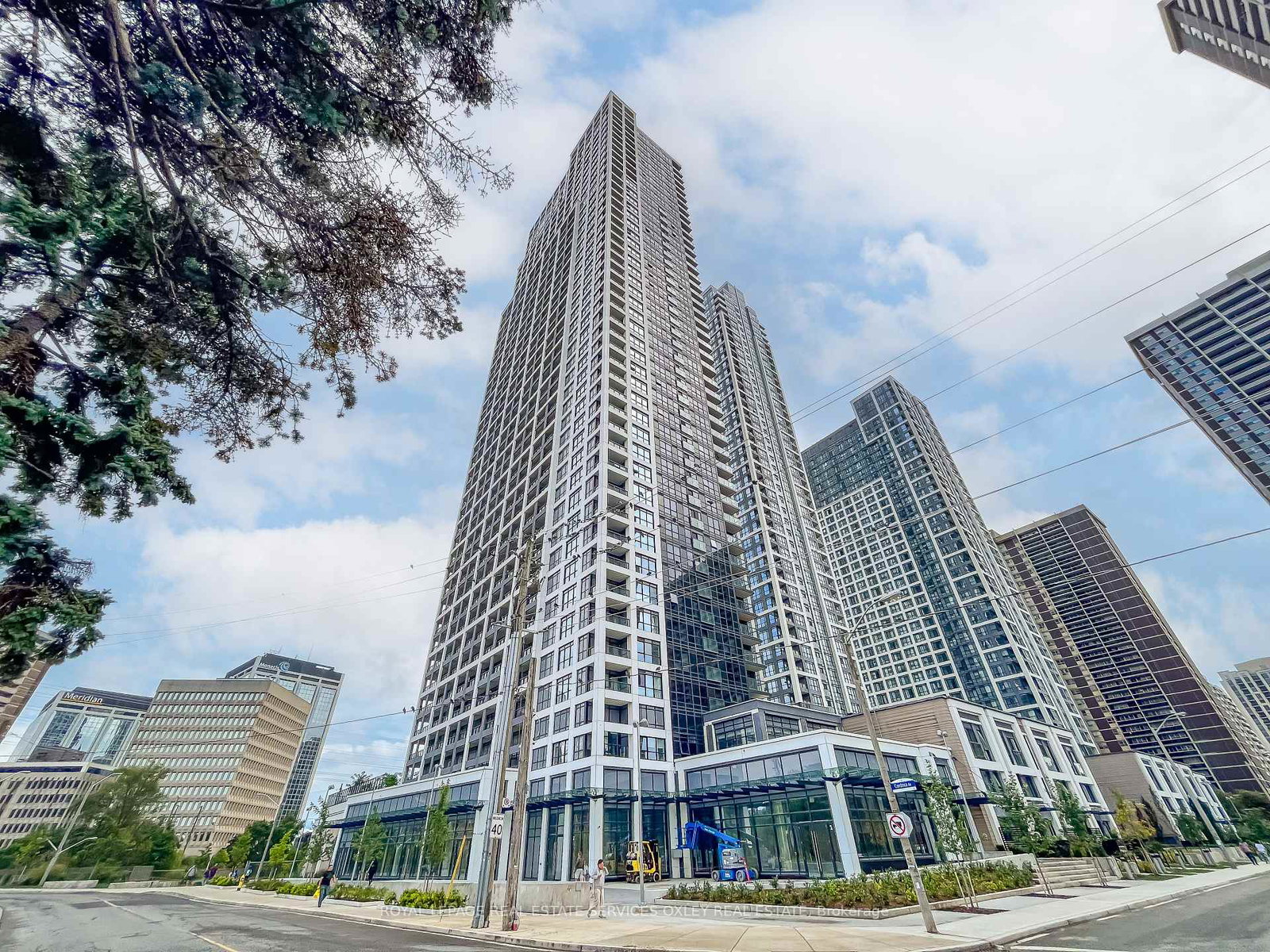 5-mabelle-avenue-etobicoke-ontario-w12101547
