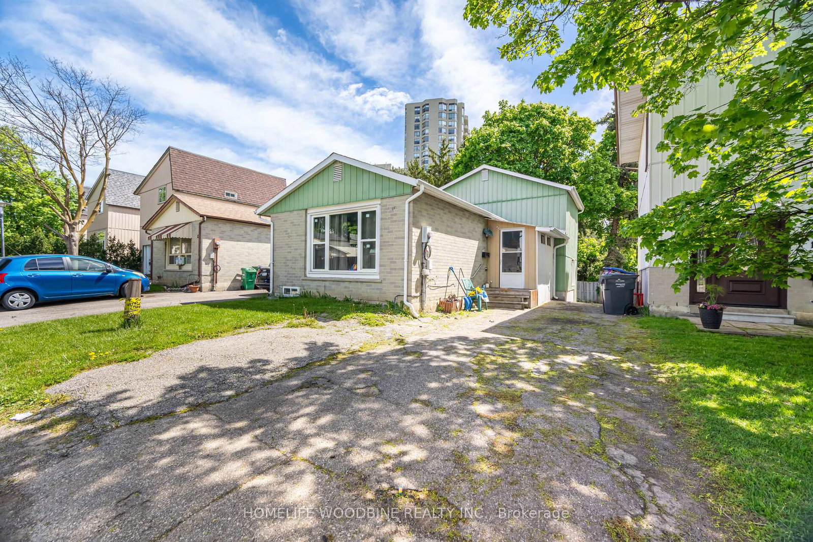 11-helena-court-brampton-ontario-w12104131