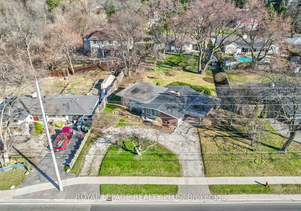 240-south-service-road-mississauga-ontario-w12104477