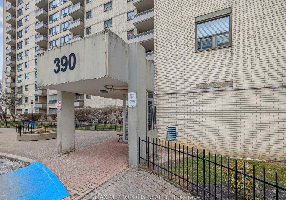 390-dixon-road-etobicoke-ontario-w12105133
