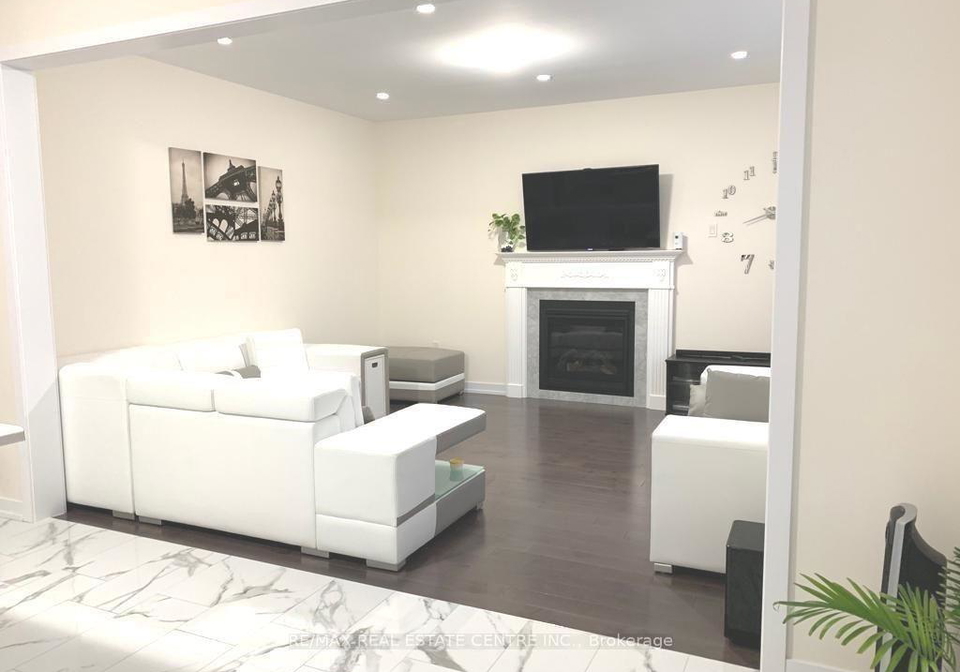 26-argelia-crescent-brampton-ontario-w12105347