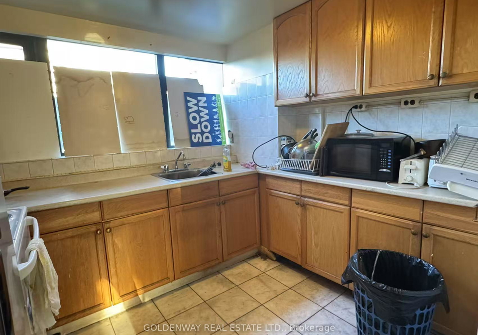 4685-jane-street-york-ontario-w12106897