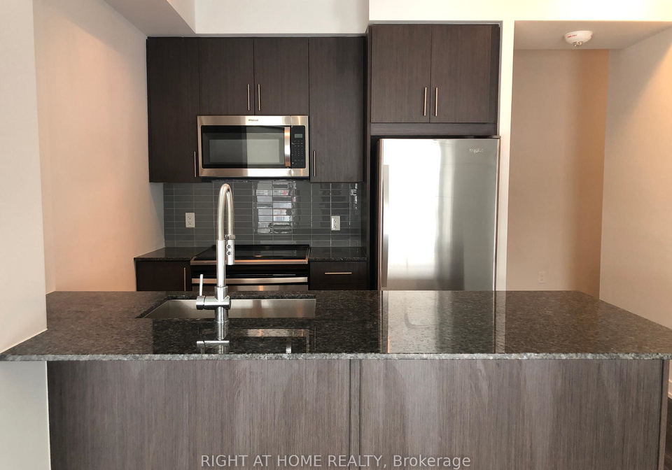 4085-parkside-village-drive-mississauga-ontario-w12107908