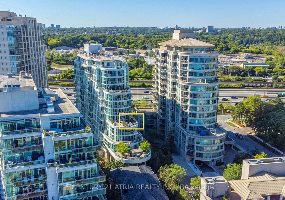 2067-lake-shore-boulevard-etobicoke-ontario-w12107955