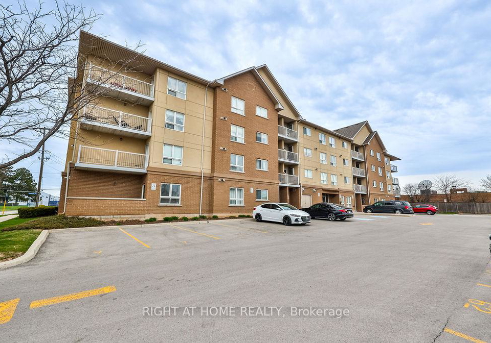 4450-fairview-street-burlington-ontario-w12108935