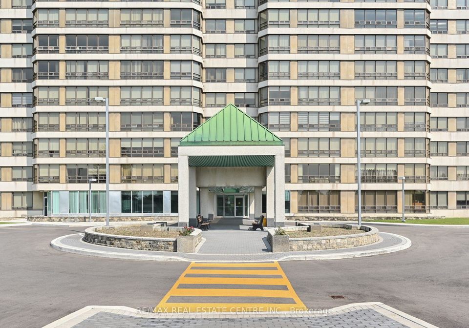 320-mill-street-s-brampton-ontario-w12109009