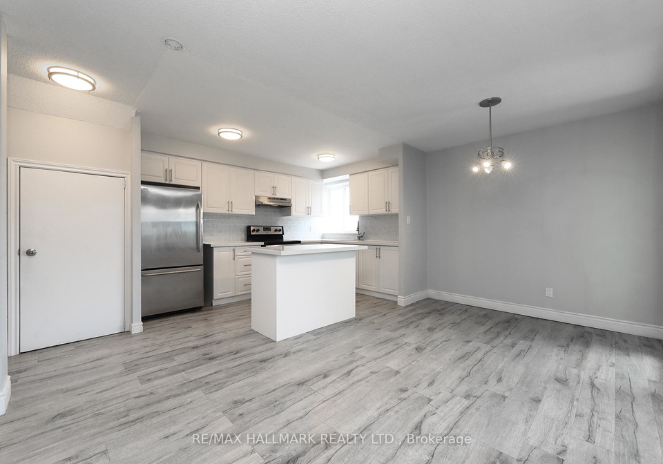 30constitution-boulevard-mississauga-ontario-w12109383