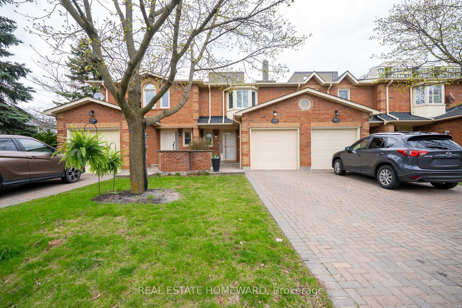 2314-marine-drive-oakville-ontario-w12110336