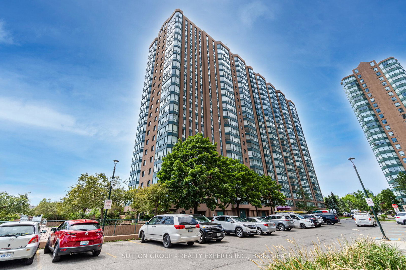 155-hillcrest-avenue-mississauga-ontario-w12111304