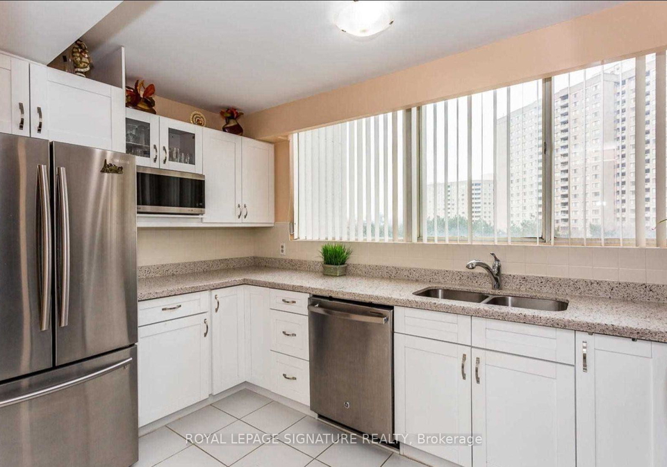 3695-kaneff-crescent-mississauga-ontario-w12113217