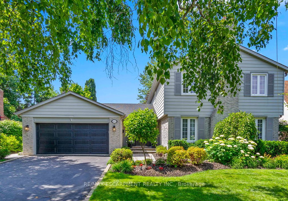 2072-chippewa-trail-mississauga-ontario-w12113475