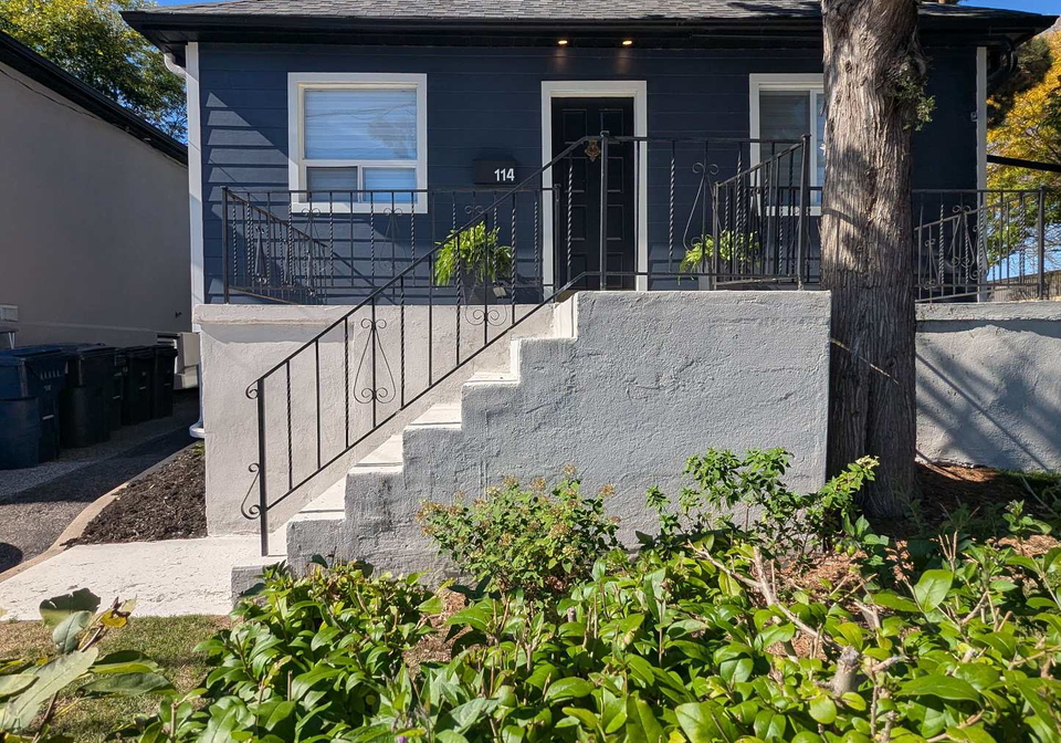 114-thirtieth-street-etobicoke-ontario-w12113565