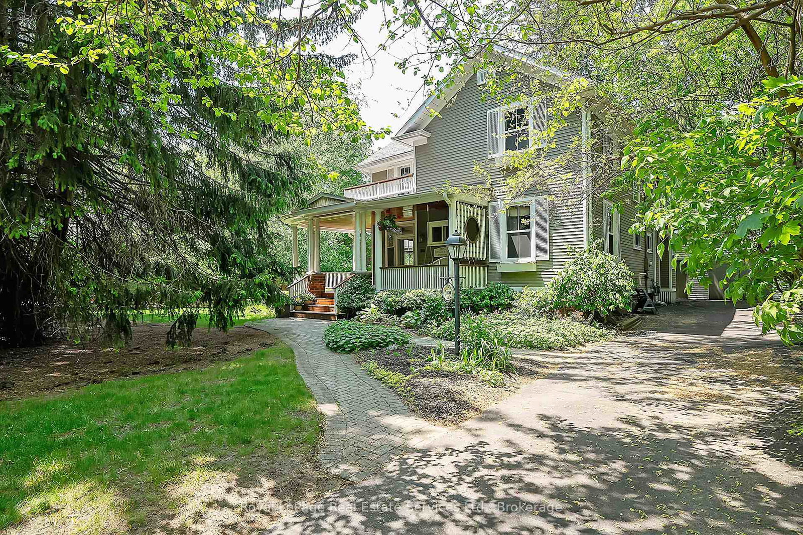 301-palmer-avenue-oakville-ontario-w12113688