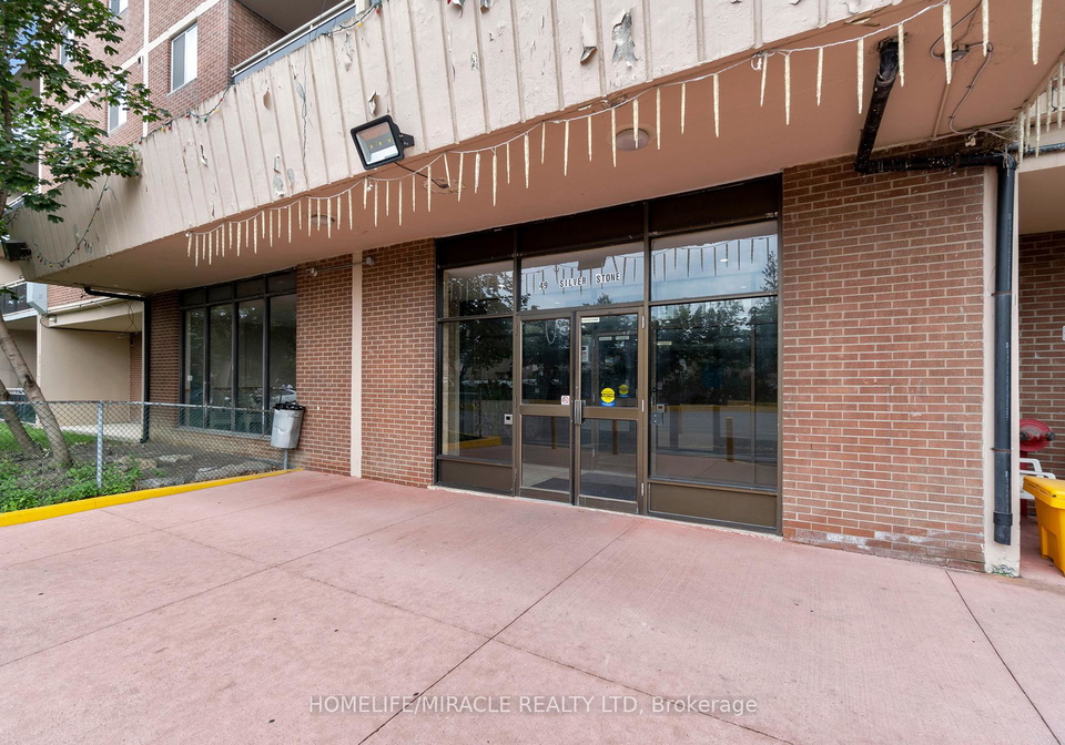 49-silverstone-drive-etobicoke-ontario-w12114946