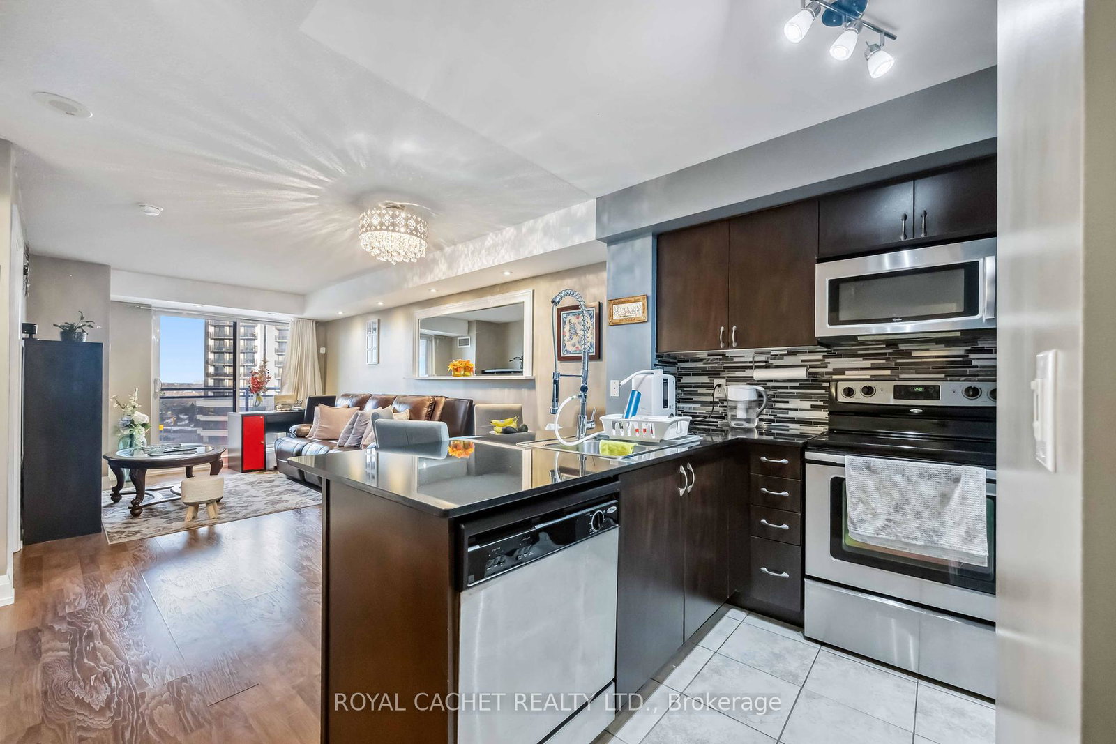1070-sheppard-avenue-w-york-ontario-w12115054